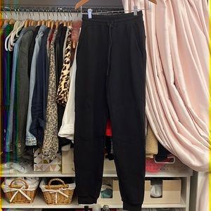 Alo Yoga Micro Waffle Fireside Jogger Pant